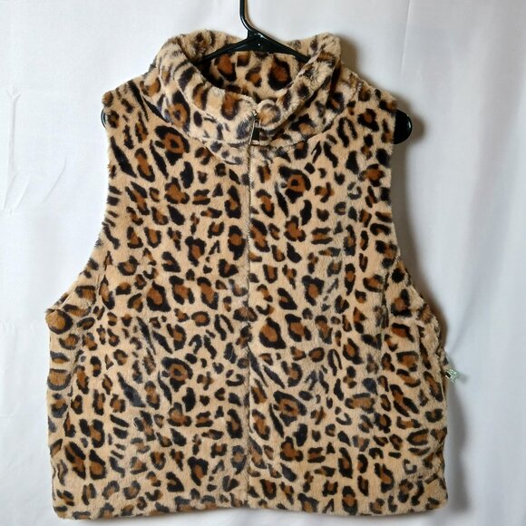 Leopard Faux Fur Vest by Do Everything in Love - Picture 4 of 9